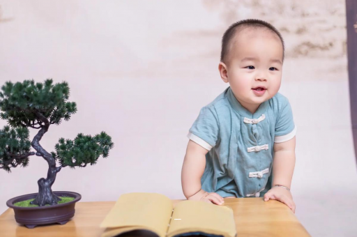 仙桃六个月宝宝可以坐吗